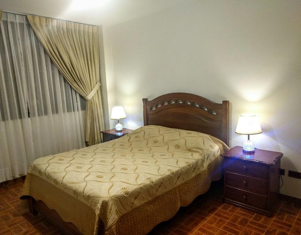 Apartamentos Sercan Κοτσαμπάμπα Εξωτερικό φωτογραφία